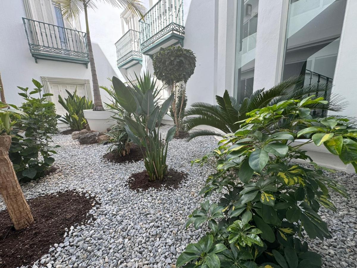 Hotel Plaza Cavana - Housity
