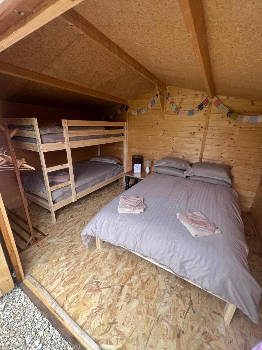 Cabane Feuille - Glamping on a vineyard - Wooden Cabin - Housity