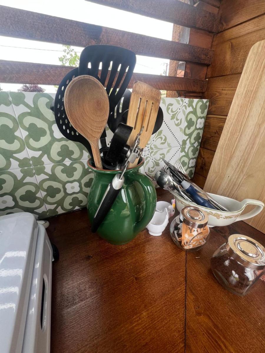 Cabane Feuille - Glamping on a vineyard - Wooden Cabin - Housity