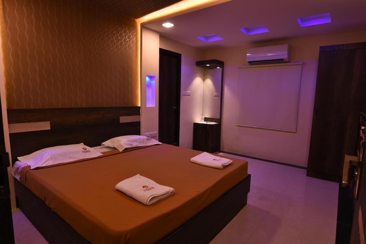 Hotel Metro - Housity