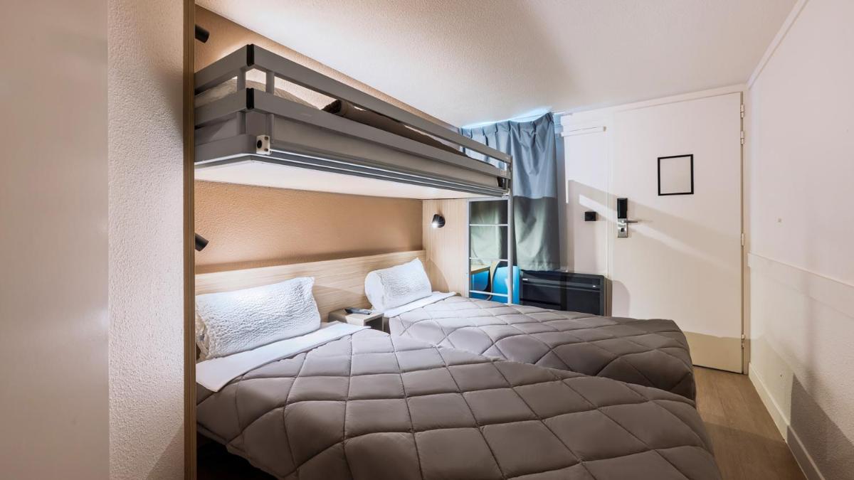 Premiere Classe Lille Nord Roncq - Housity