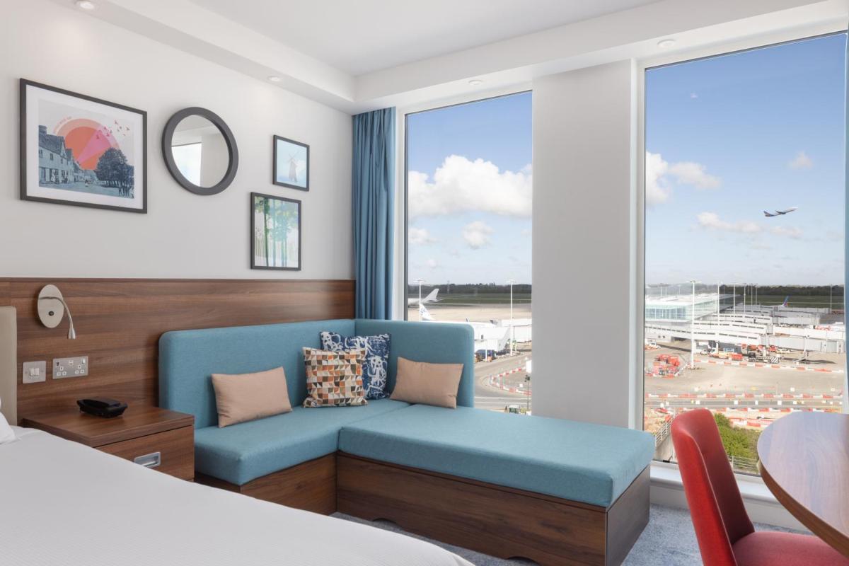 Hampton By Hilton London Stansted Airport - Housity