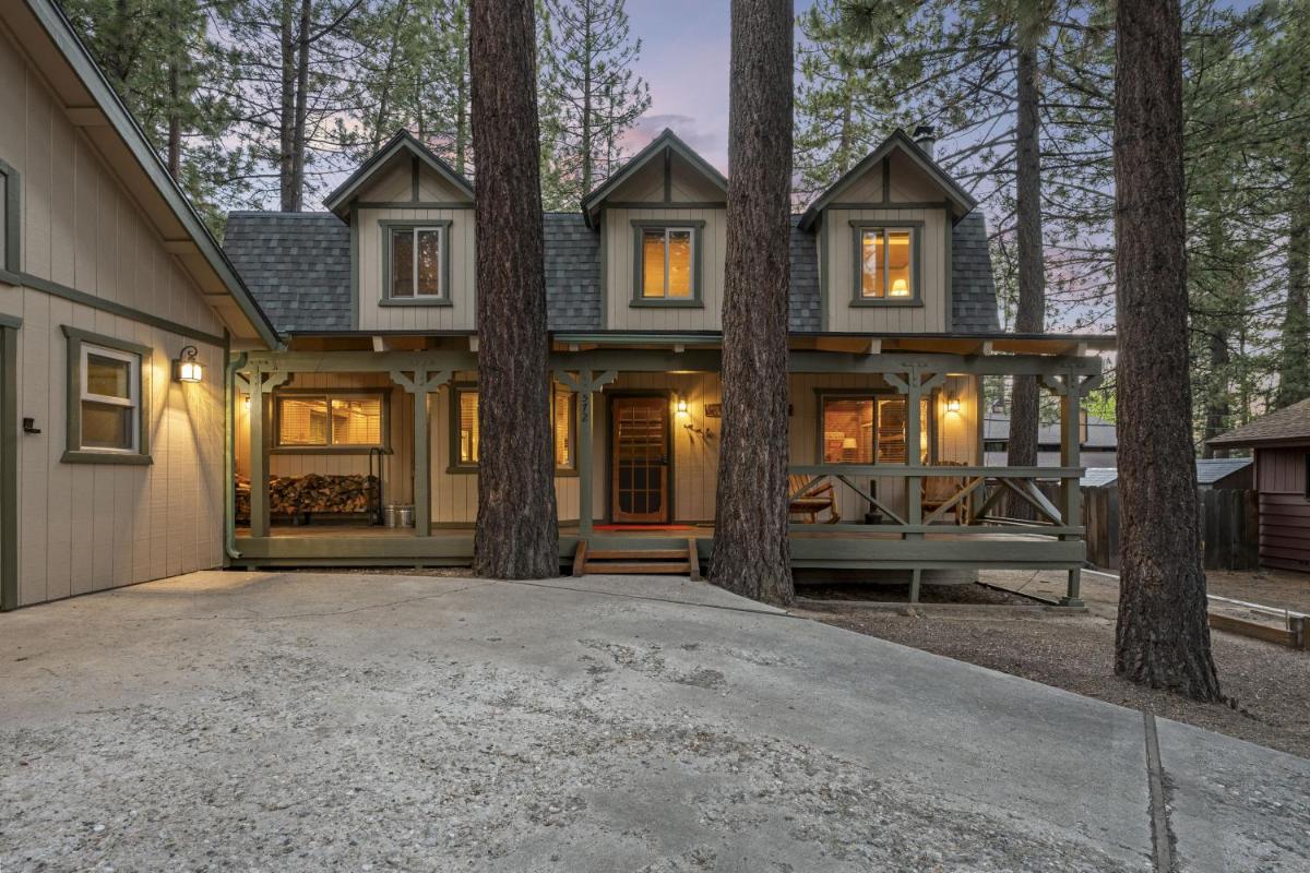 Summit Mountain Lodge - Housity
