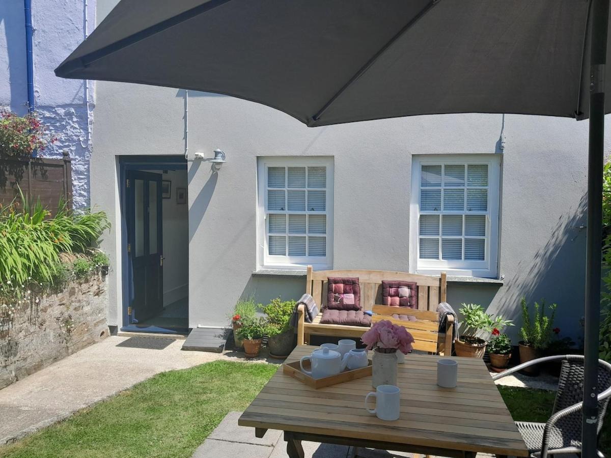 The Captain's House Charlestown St Austell - Housity