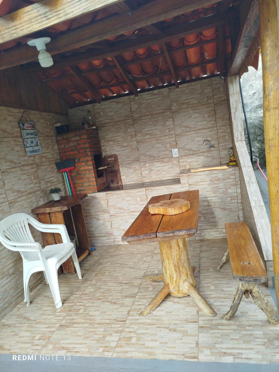 Chalé Pingo de Ouro - Housity