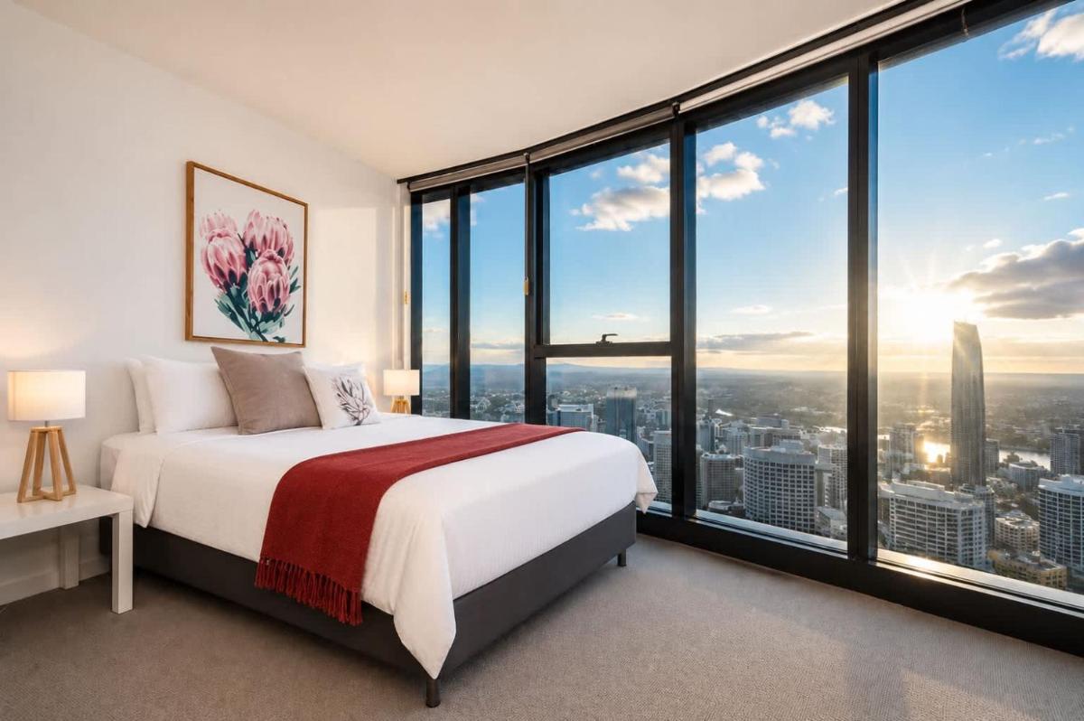 Lvl 59 Skytower Amazing Views CBD Wifi Carpark by Stylish Stays - Housity