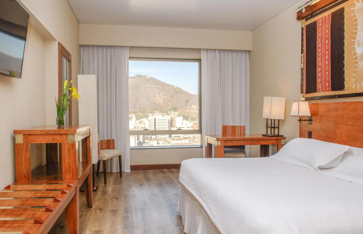 Alejandro 1º Hotel - Housity