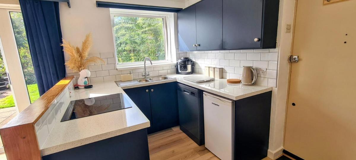 Innage Hideaway- Central Kinver Village - Housity