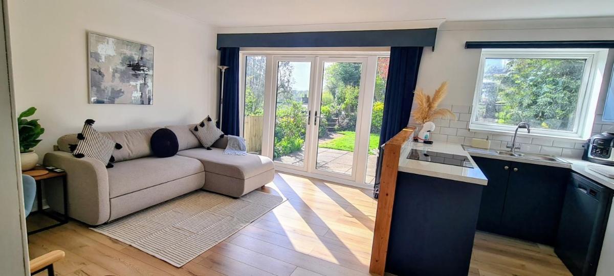 Innage Hideaway- Central Kinver Village - Housity