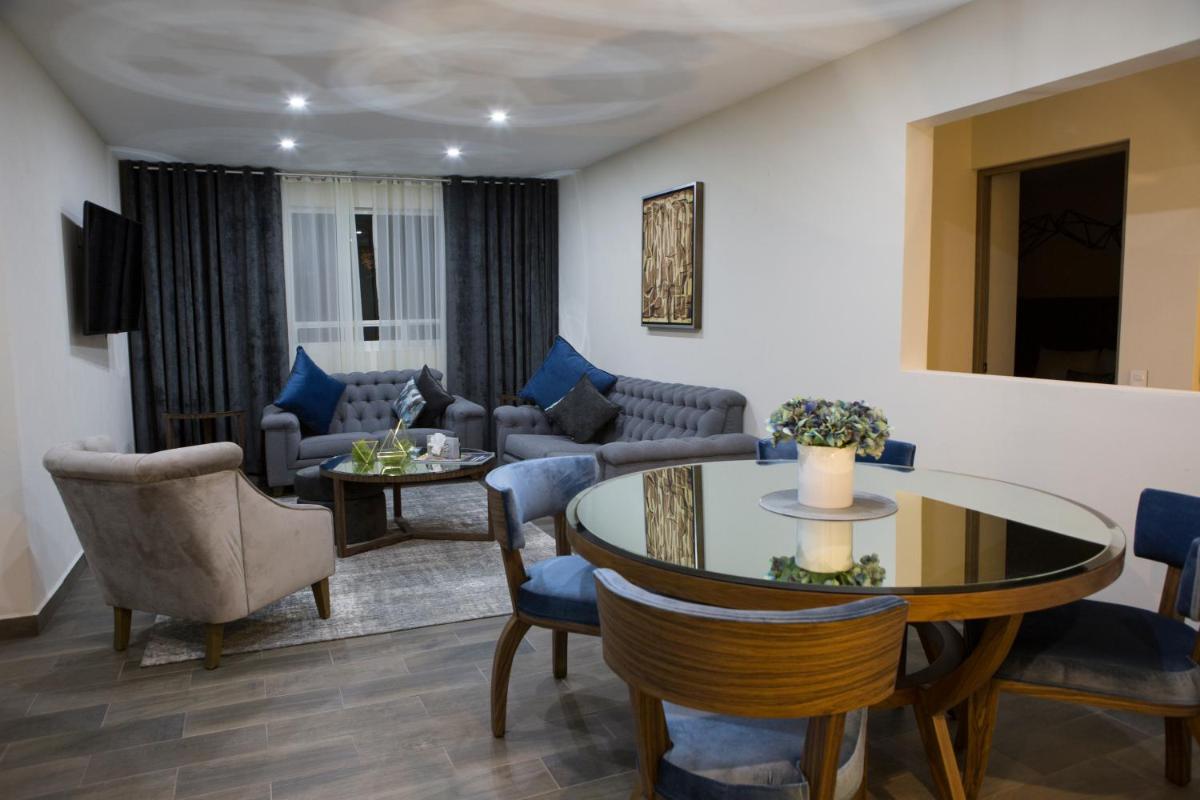 Suites Rio Elba - Housity