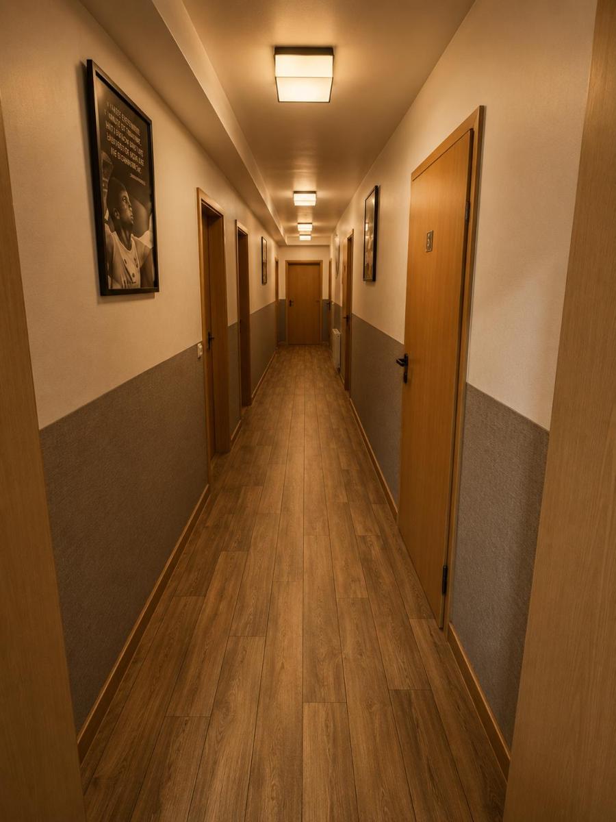 Hotel Eurocity - Housity