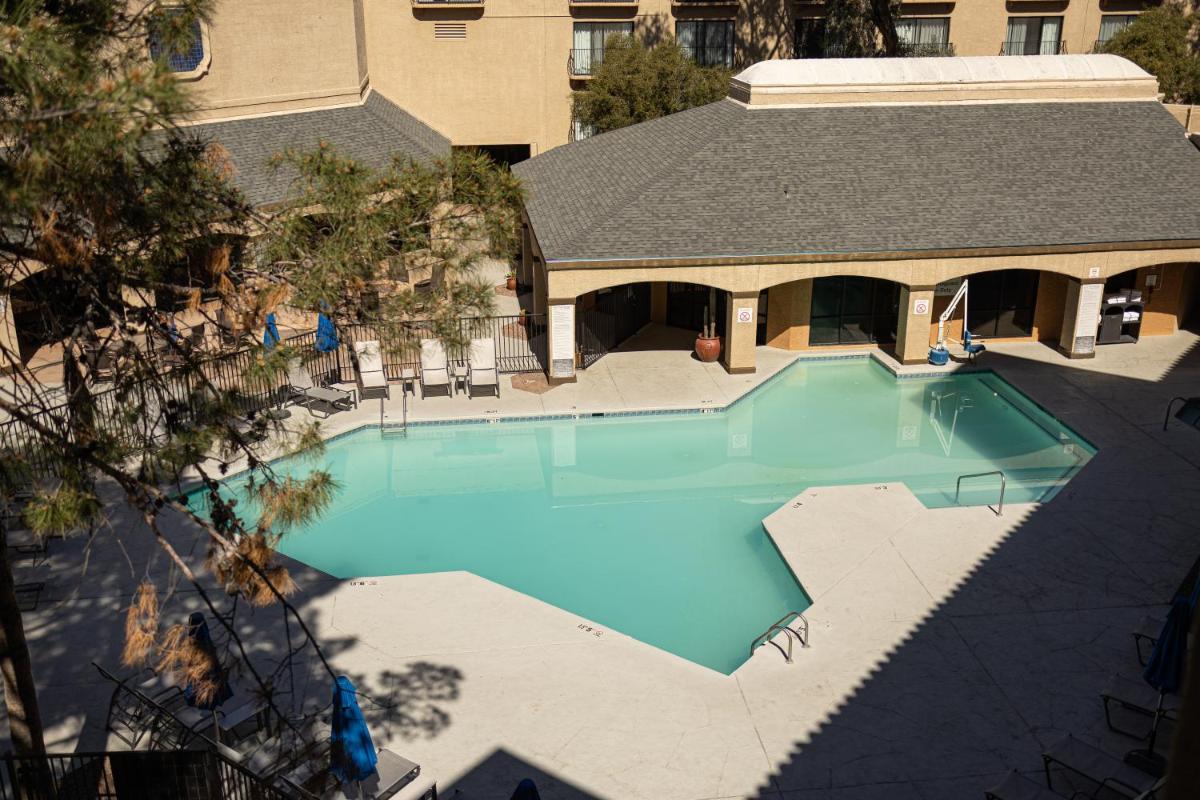 Sheraton Tucson Hotel & Suites - Housity