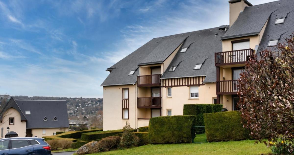 Le TOUQUAIS Appart de standing, Lits king size - Housity