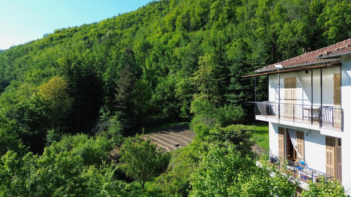 Casa Castagno e Ruscello - Nature Retreat in Liguria - Housity
