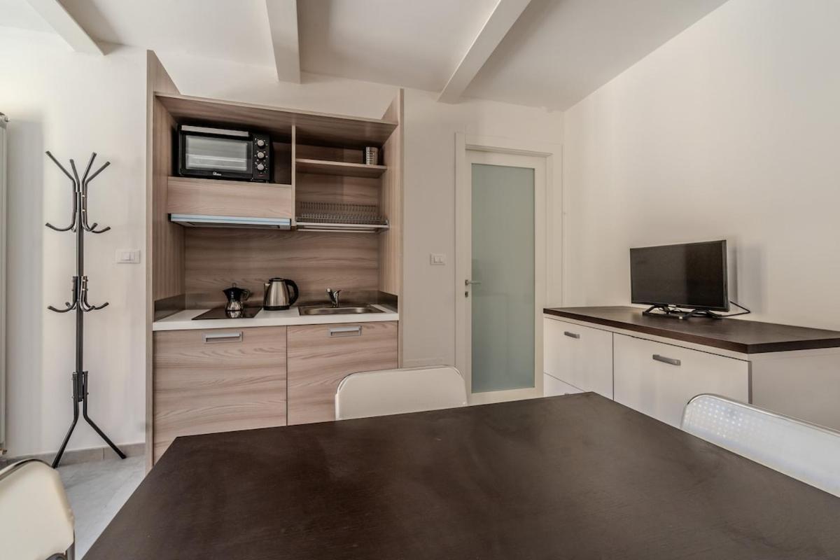 Cà Maira Dronero Studio apartment with Netflix and Wi-Fi - Housity