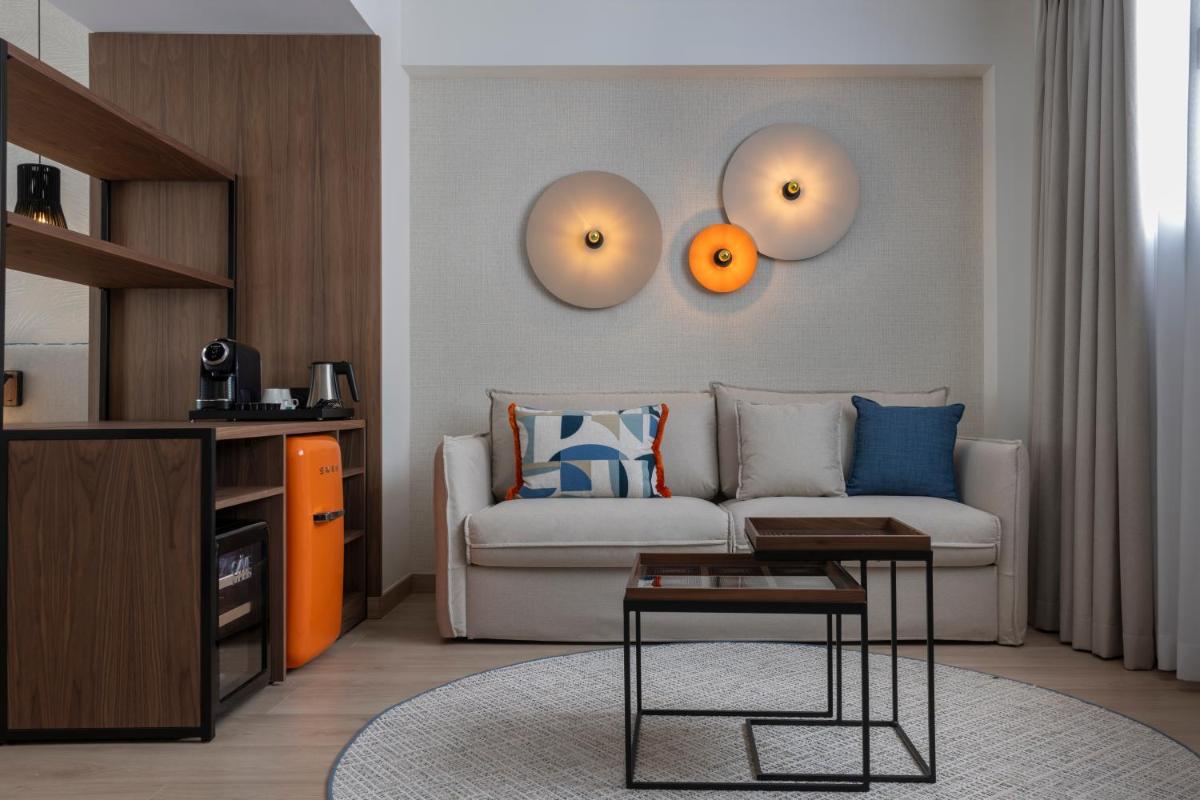 Hotel Lima - Adults Recommended - Housity