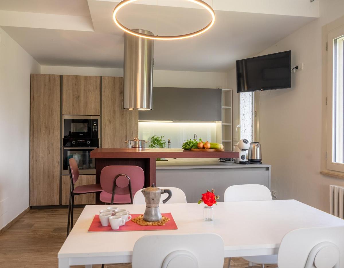 Villa Edelia - Housity