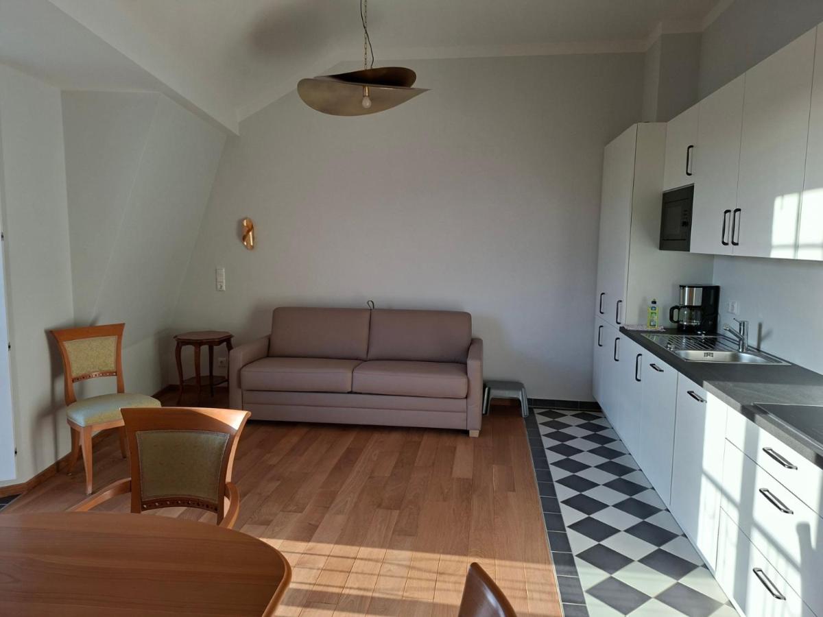 Ferienwohnung am Blasturm - Gründerzeitvilla - Housity