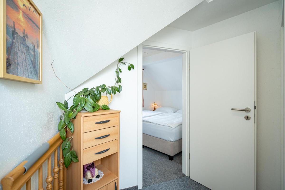 Ferienwohnung Sellin 35 - Housity