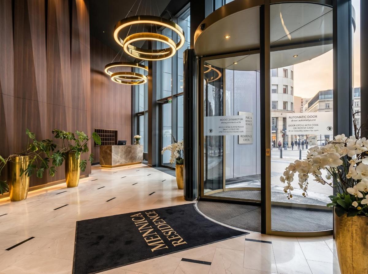 Golden Apartments - Mennica Residence Luxury Stay - Housity