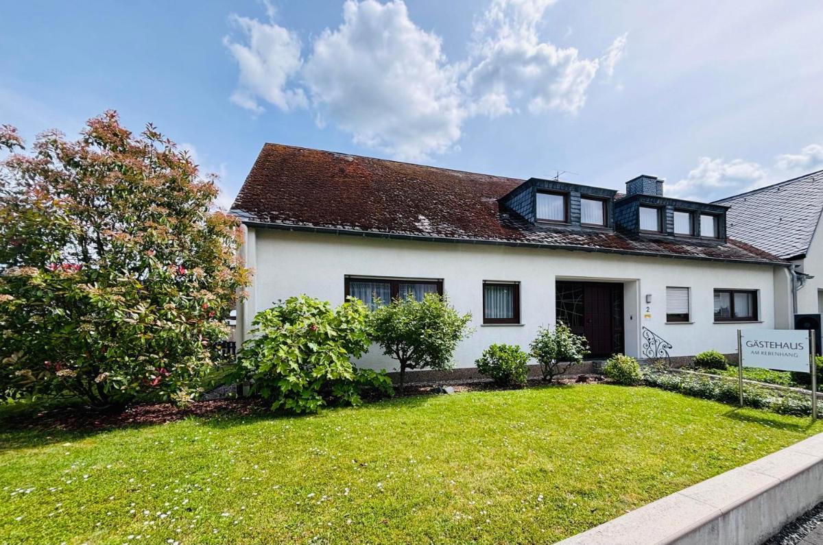 Gästehaus Am Rebenhang - Housity