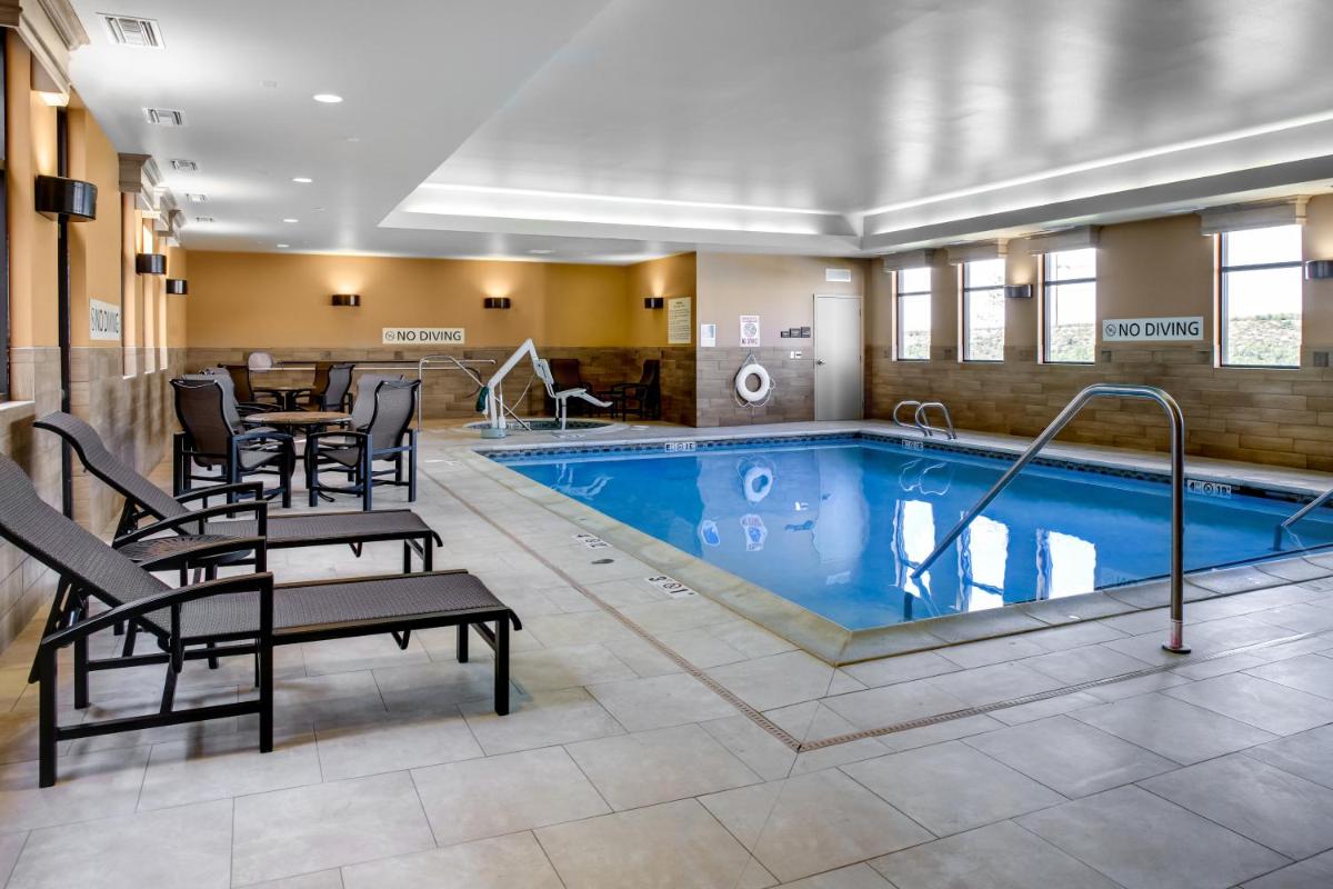 Hampton Inn & Suites by Hilton Dodge City Boot Hill Casino - Housity