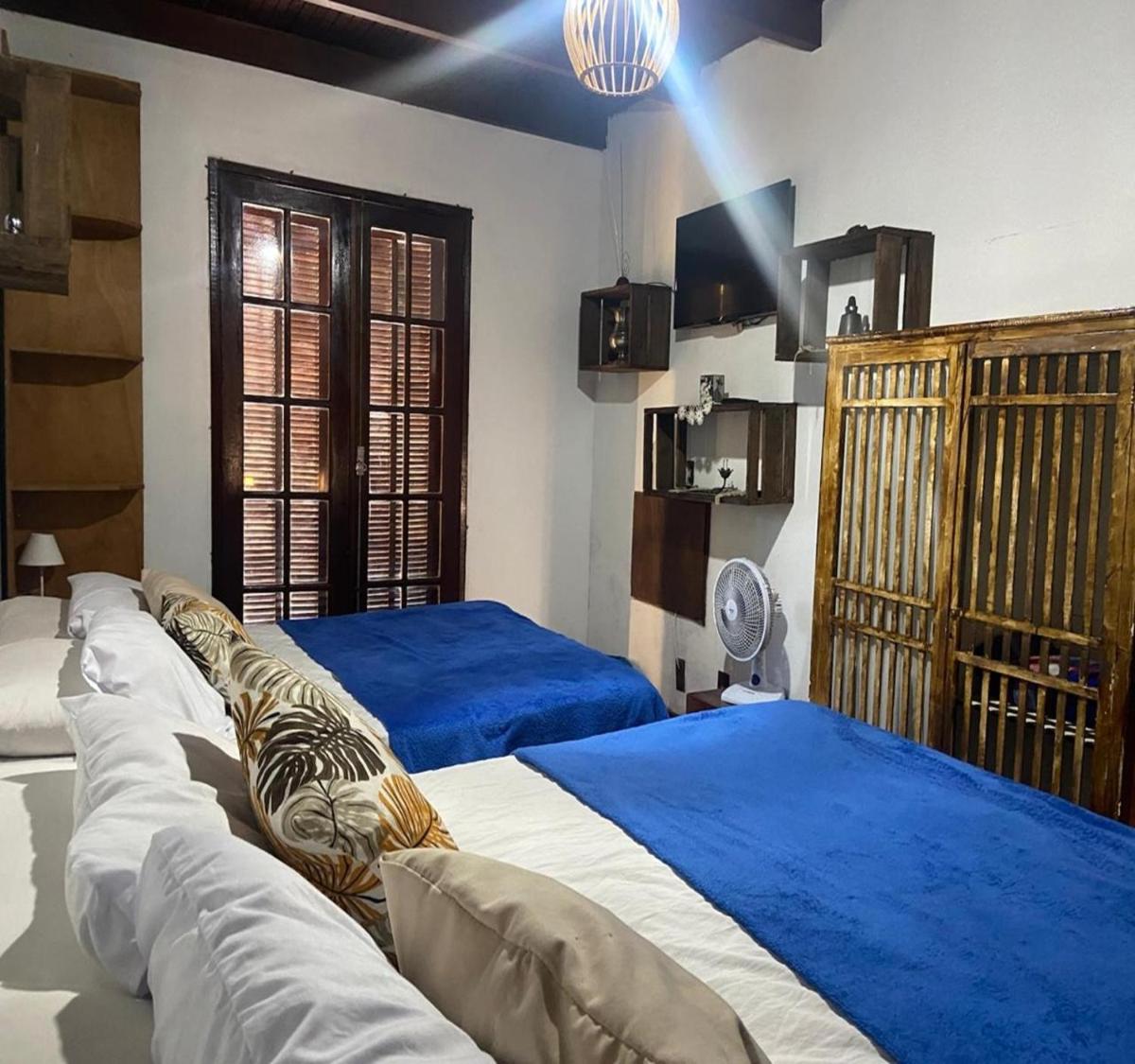 Casa com Piscina e Churrasqueira Perto da CBF, Feirarte, Parque Nacional - Housity