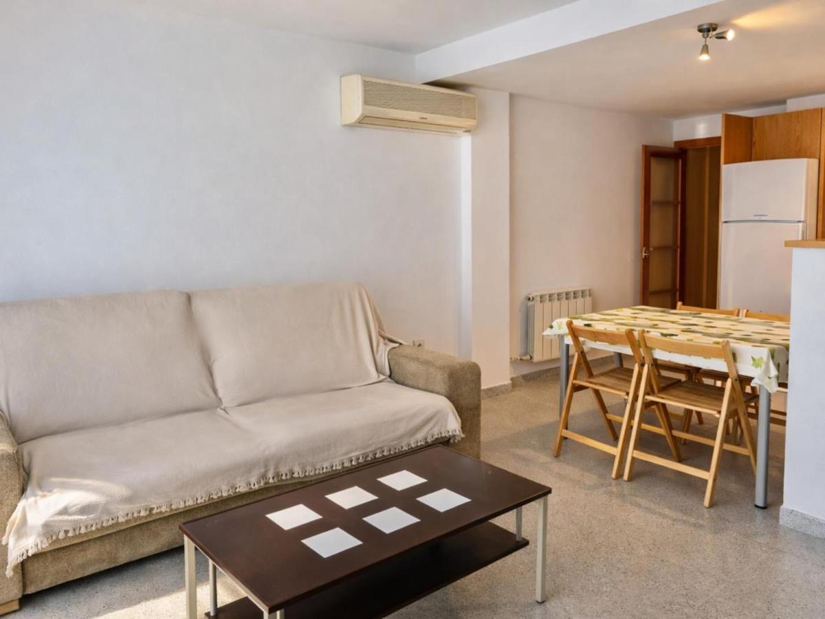 Apartamentos Port Marina - Housity