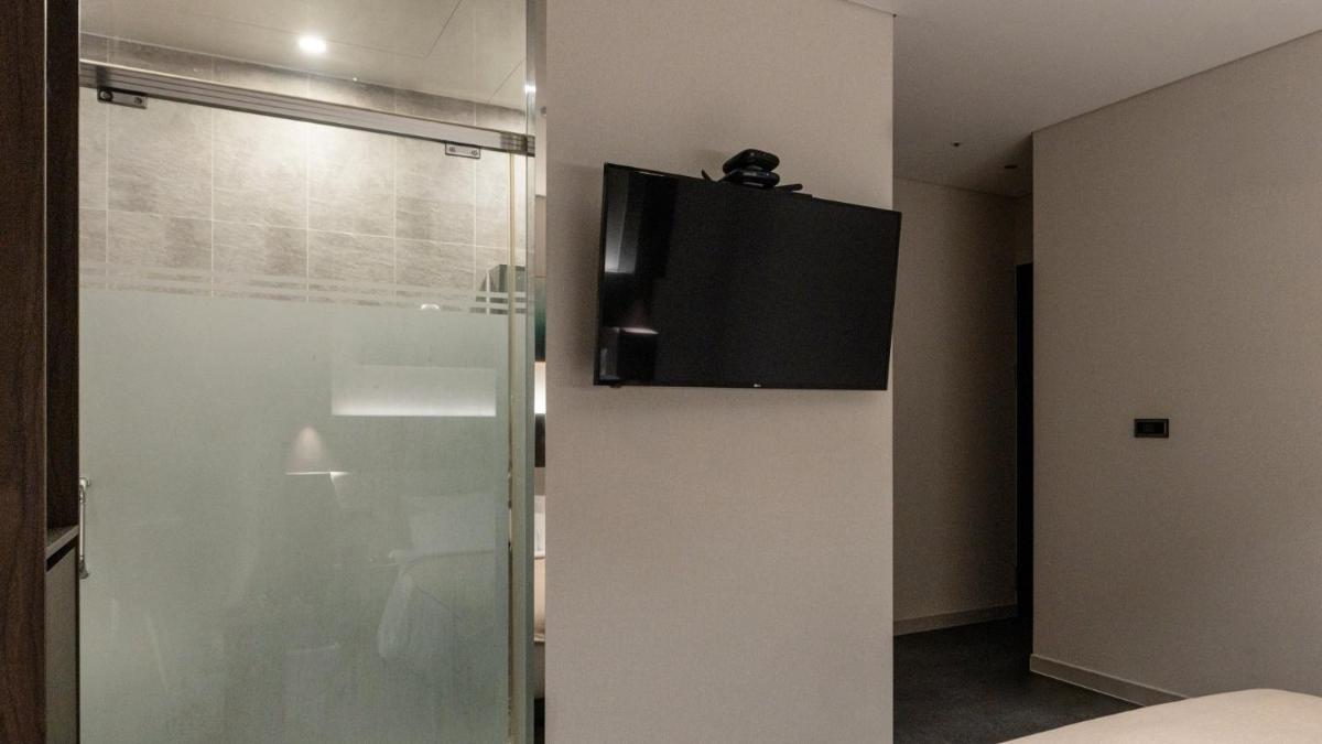 Anook Signature Hotel Seoul Guro - Housity