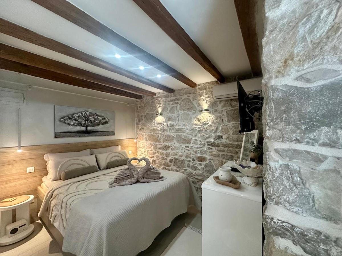 Guest House Laura - Housity
