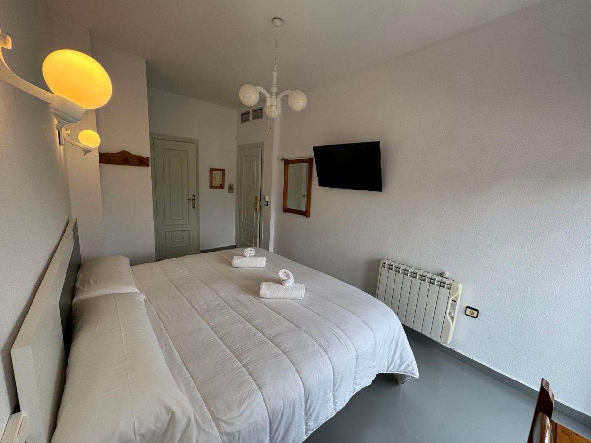 Hotel Rural Sierra De Segura - Housity