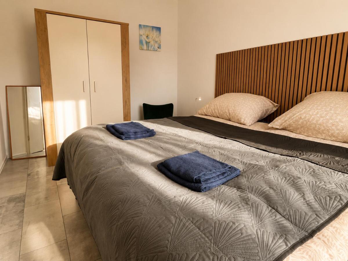 Central Apartment Hameln - Housity