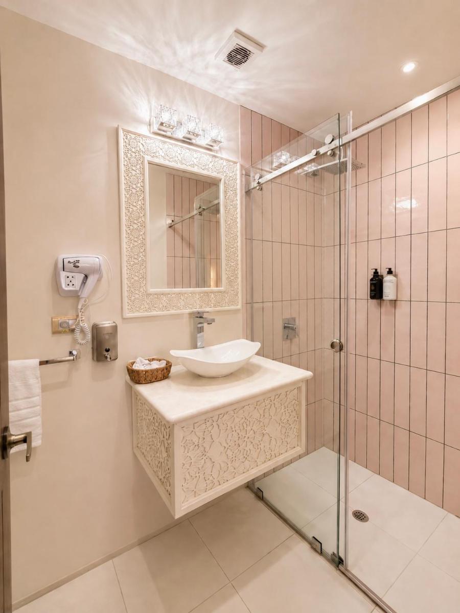 Dakani Hotel Boutique NEW - Housity