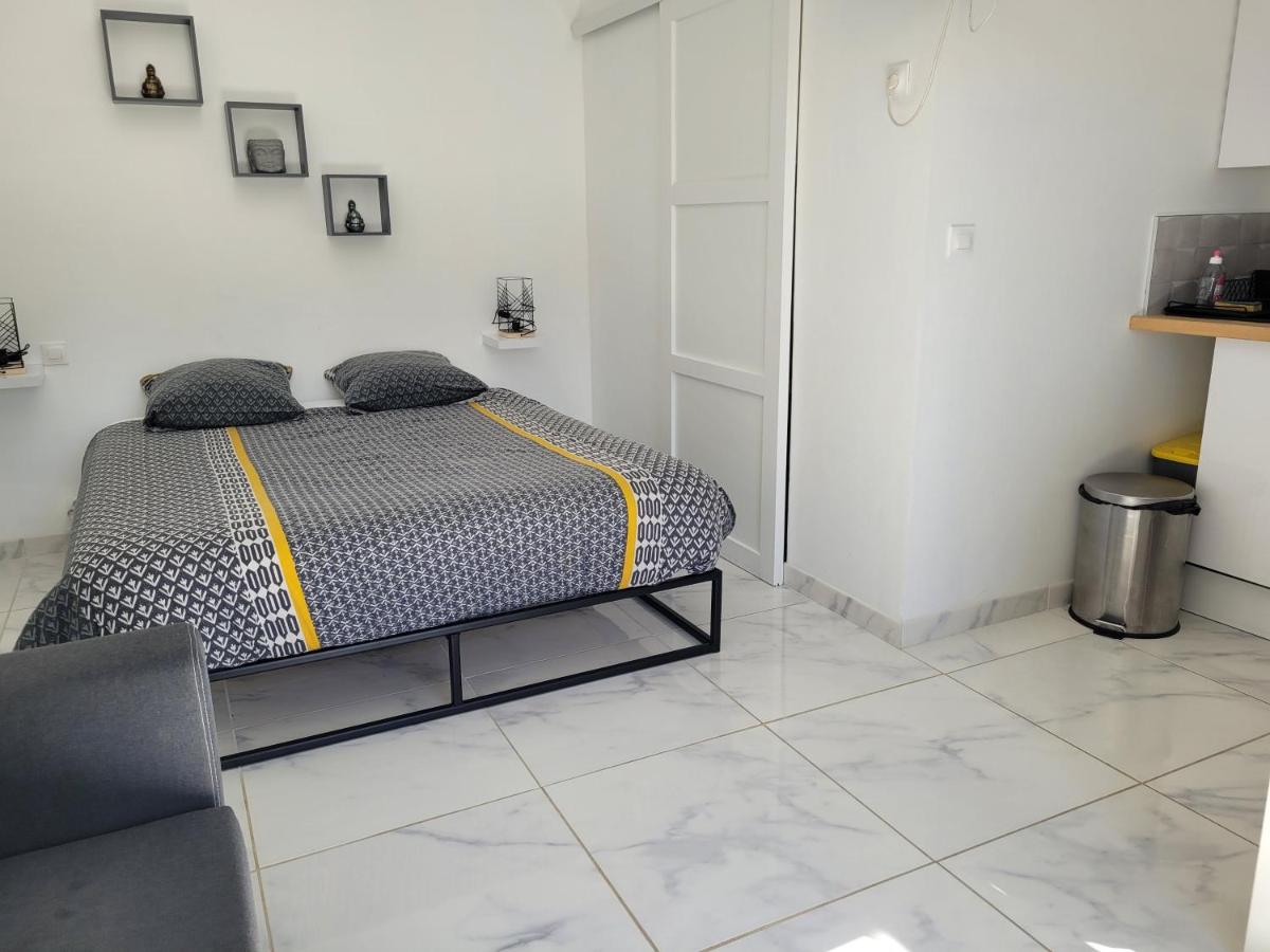 logement indépendant avec terrasse "Les Mésanges" - Housity