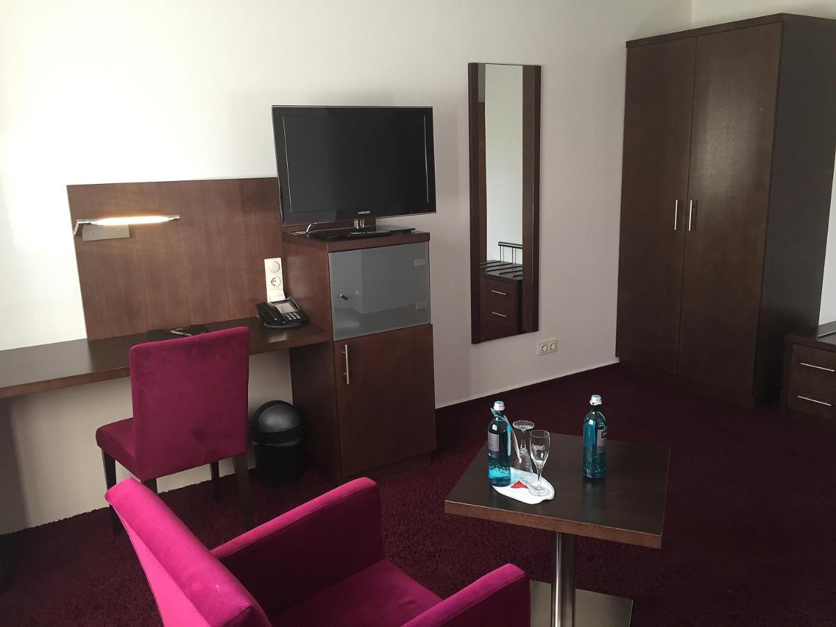 Hotel Driland - Housity