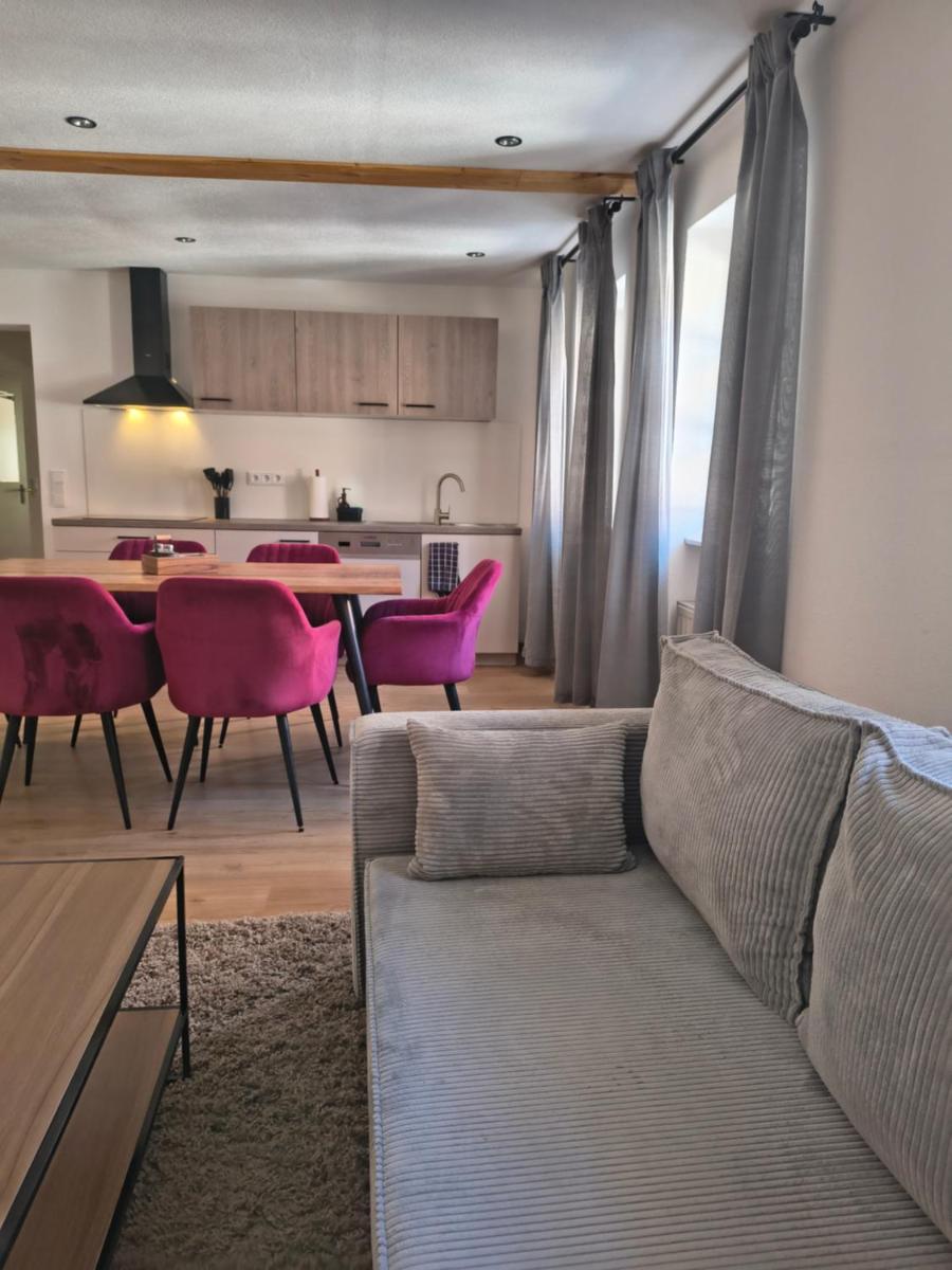 Der baeren - Historische Zimmer & Ferienwohnung, Mainbernheim - Housity