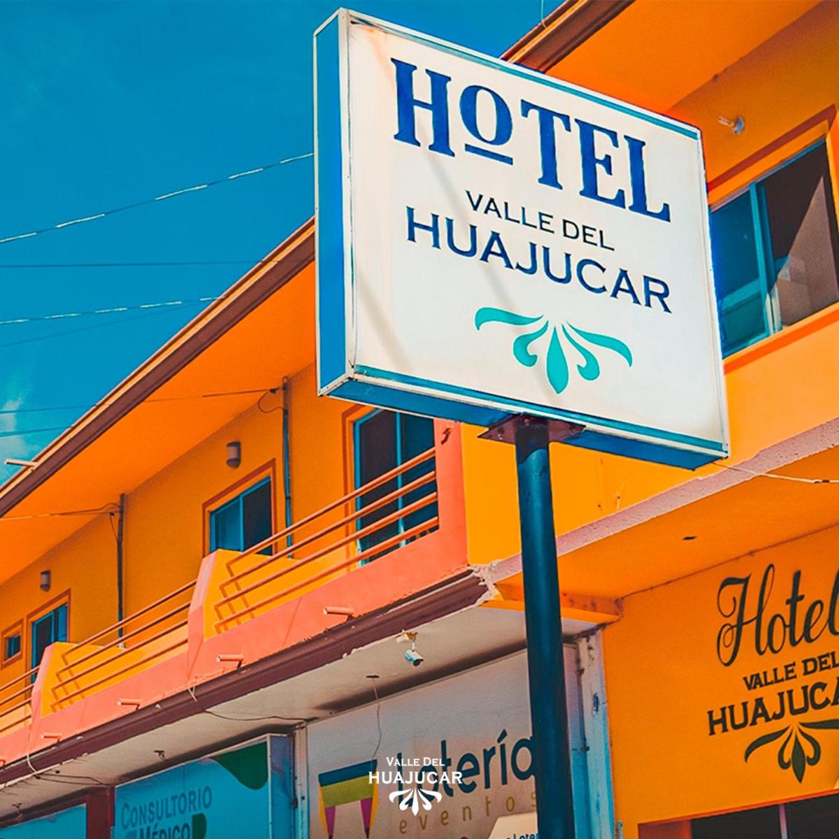 Hotel Valle del Huajucar - Housity