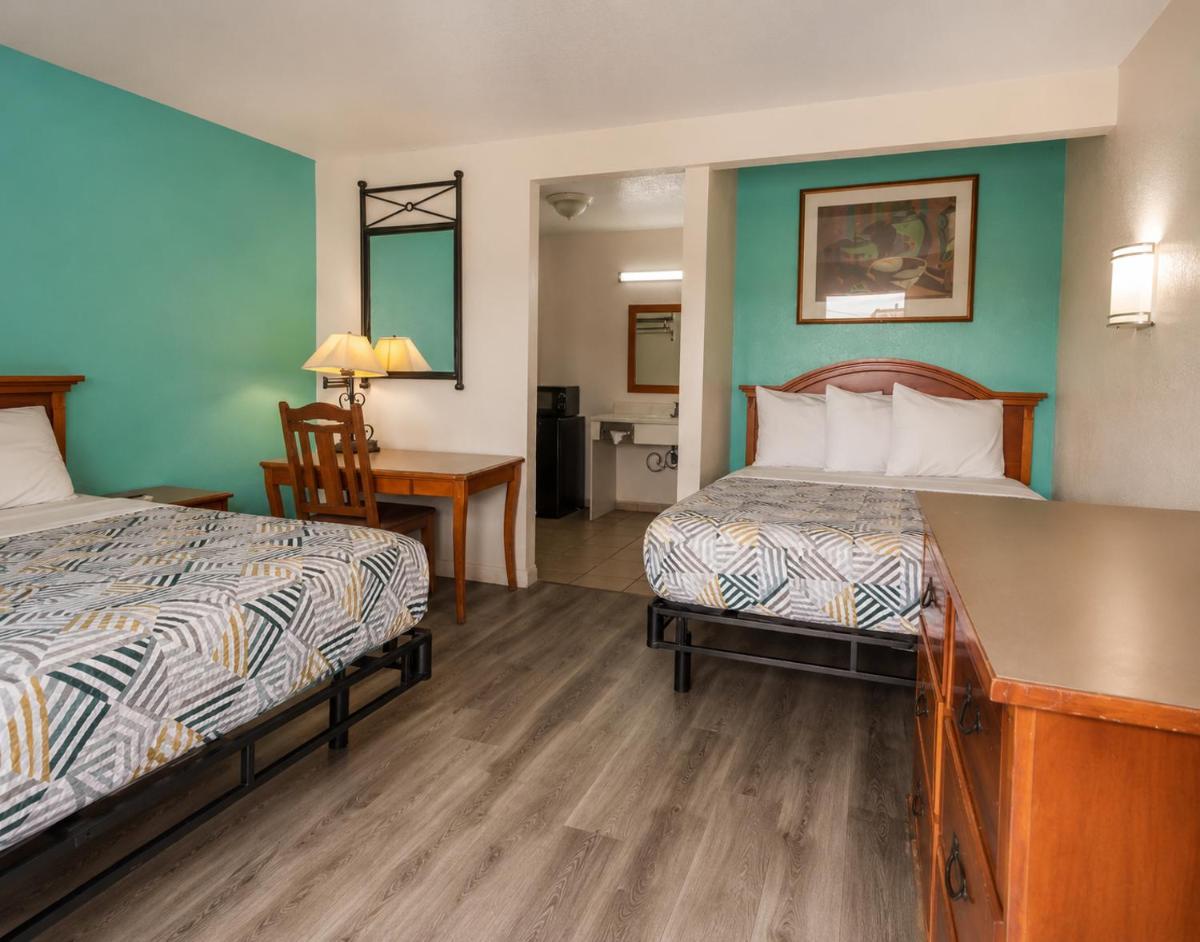 Vagabond Inn Hemet - Housity