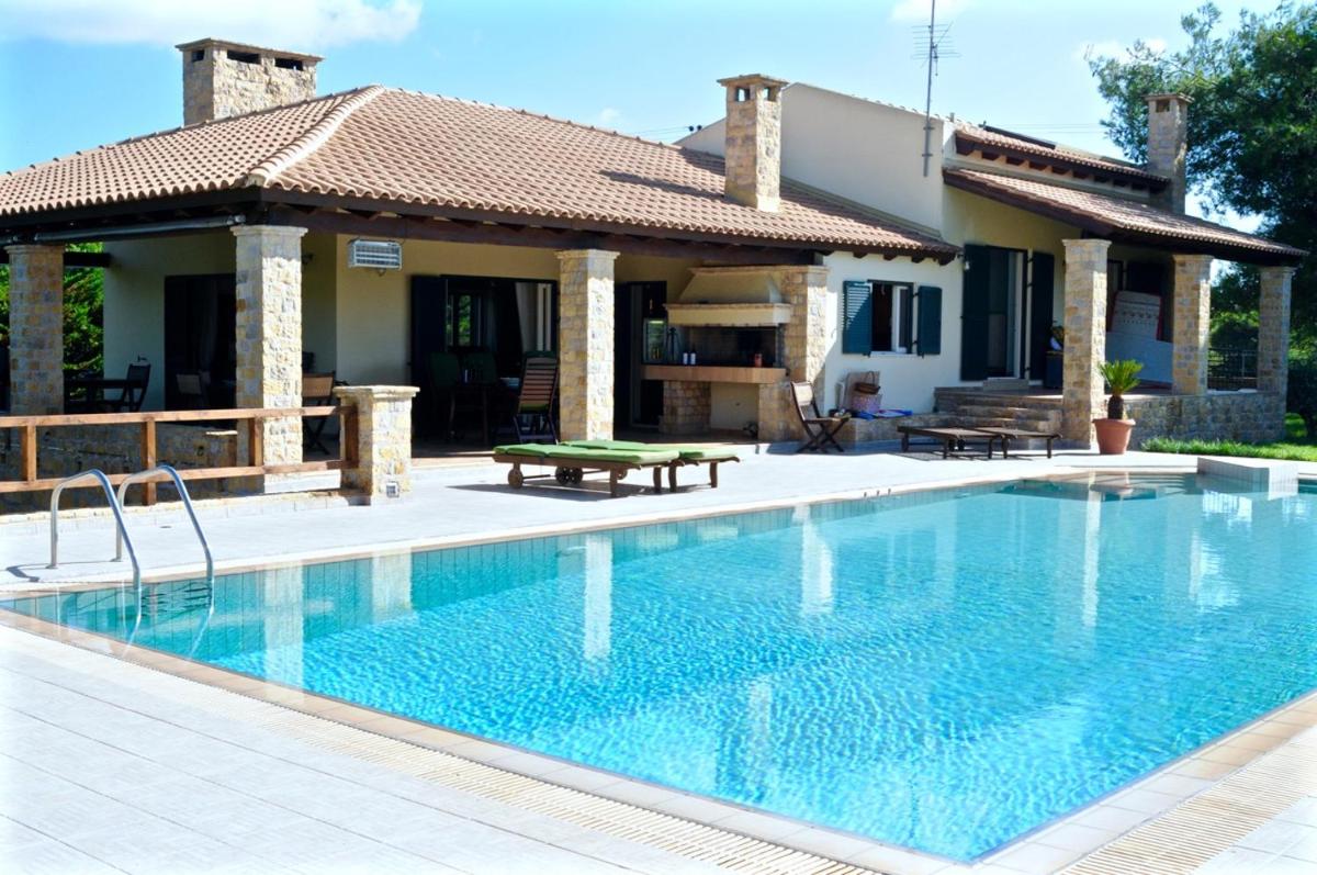 Melpo Estate Kapandriti - Housity