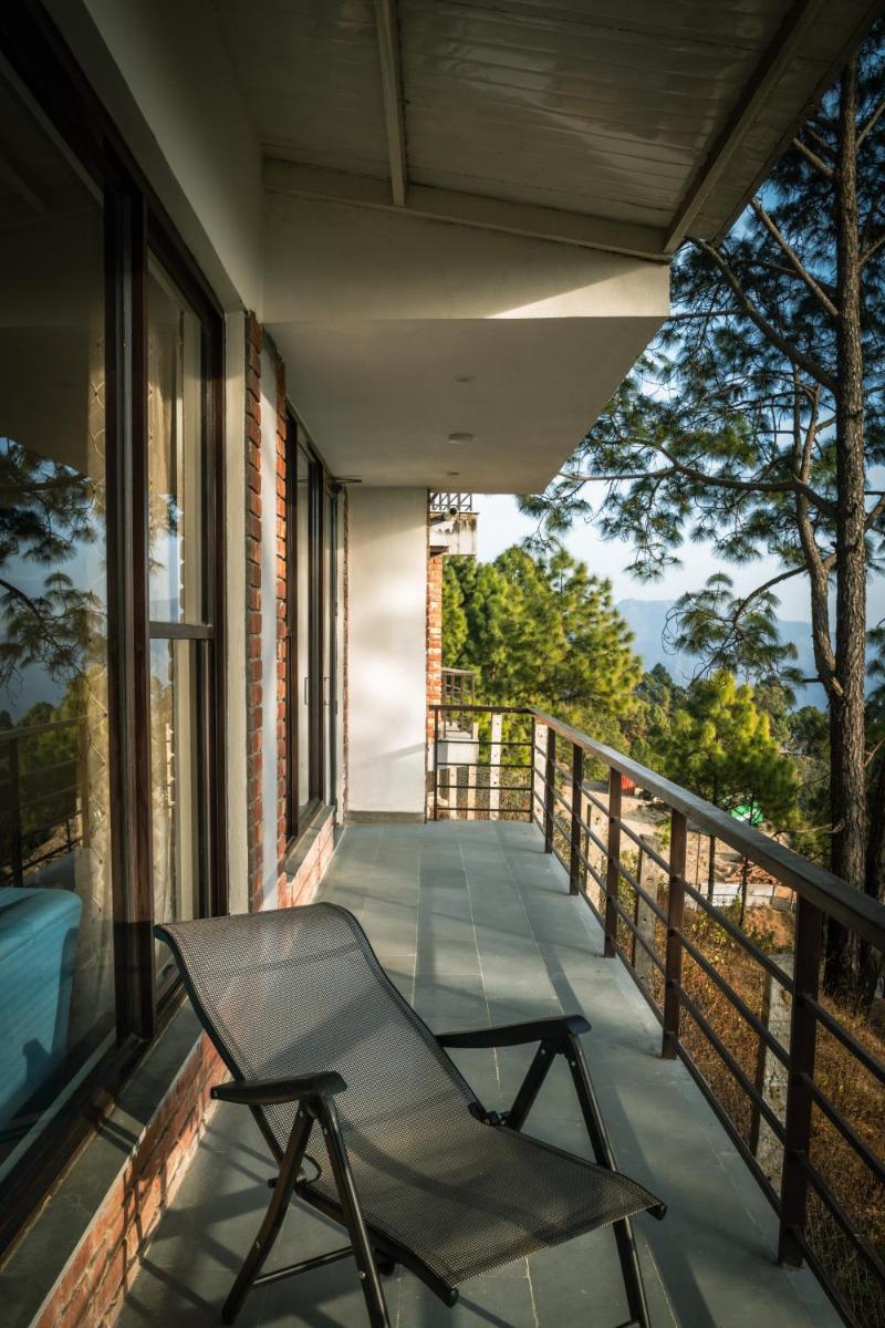 BluSalzz Escapade Resort Lansdowne - Housity