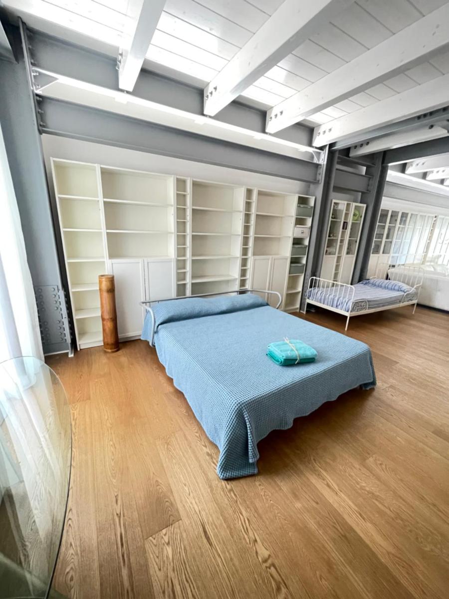 Casa Giulietta - ombrellone e 2 lettini inclusi - Hizvo