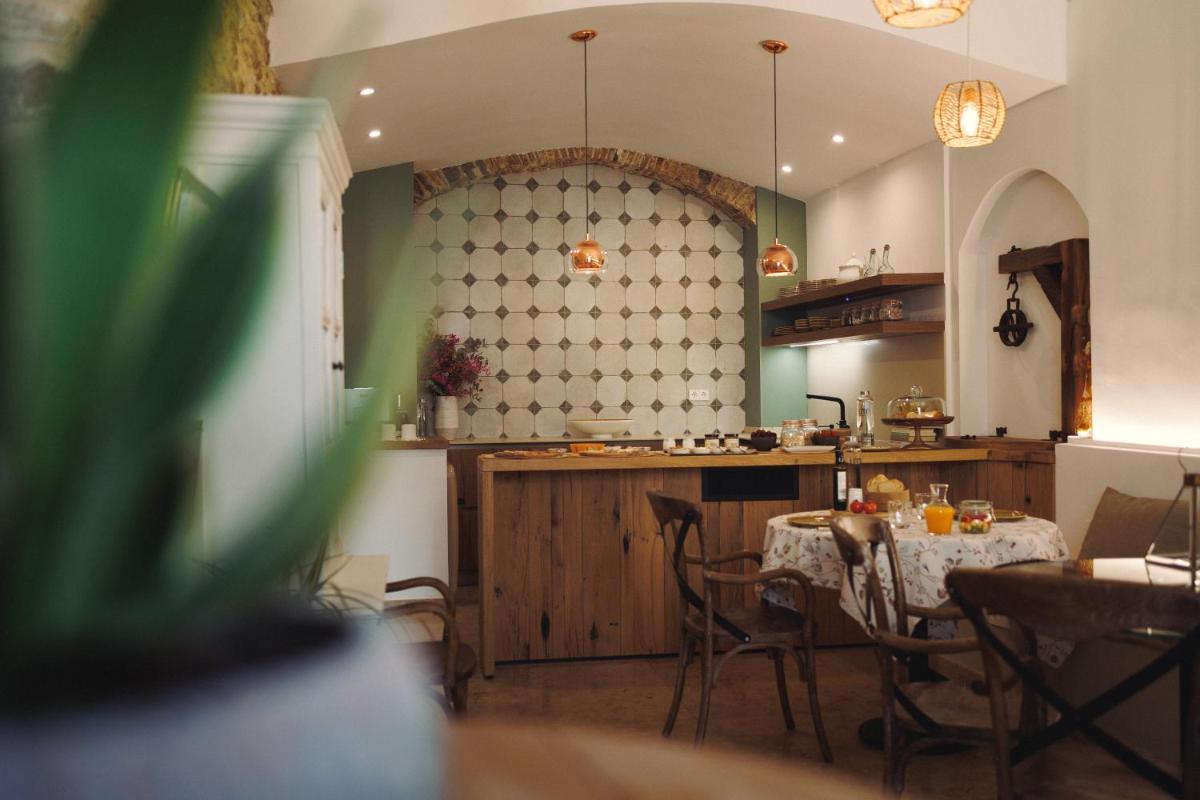 UMA Rural Boutique - La Garrotxa - Housity