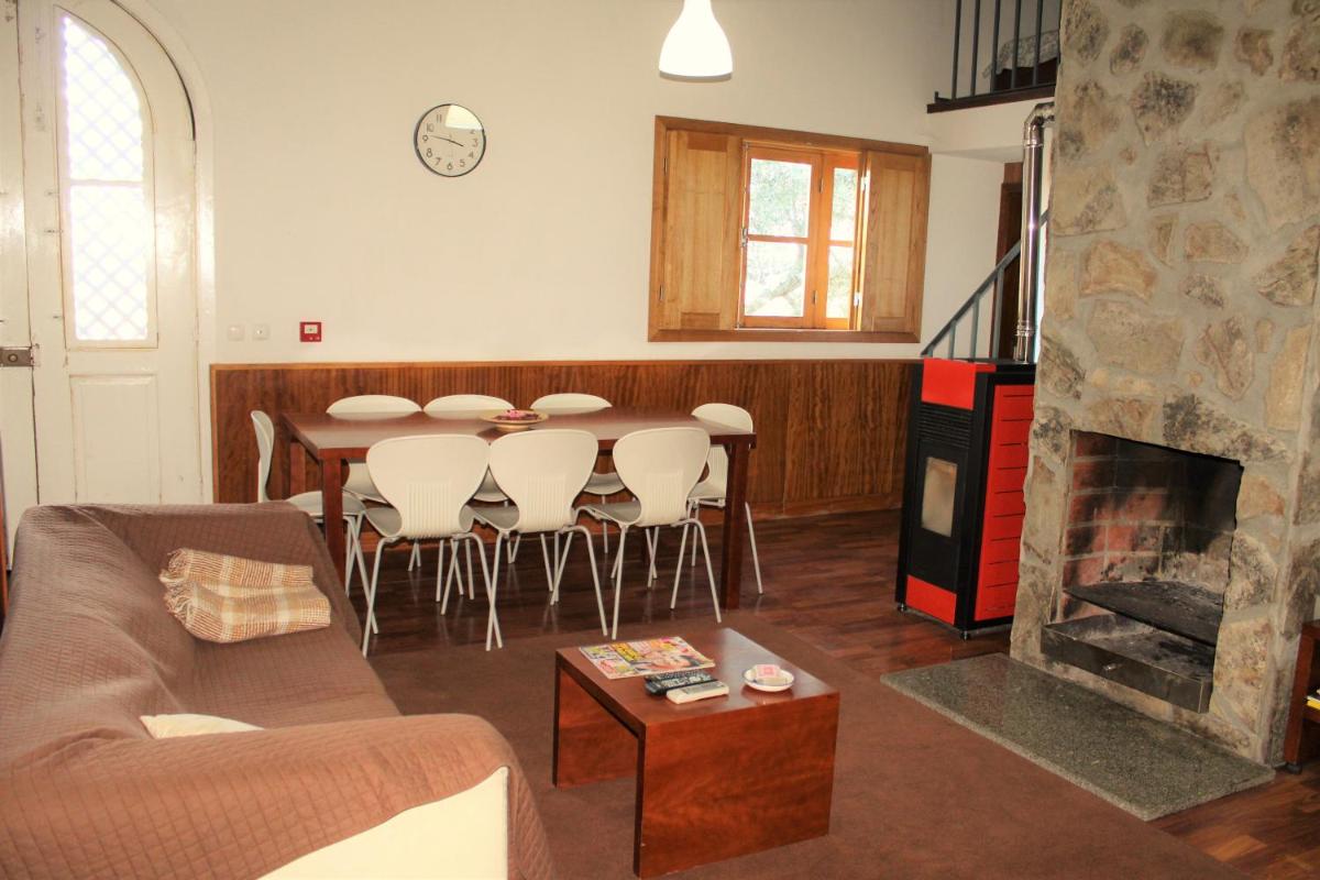 Alojamento Rural de Sendim da Serra - Housity