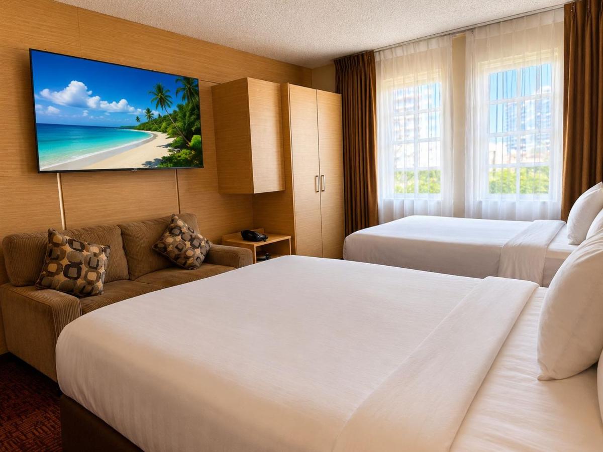 Ocean Beach Club - Housity