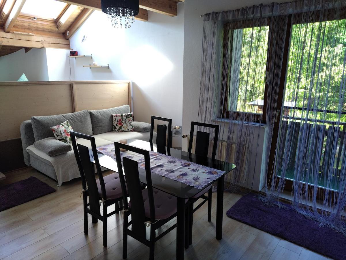 Ferienwohnungen Im Försterhaus - Housity