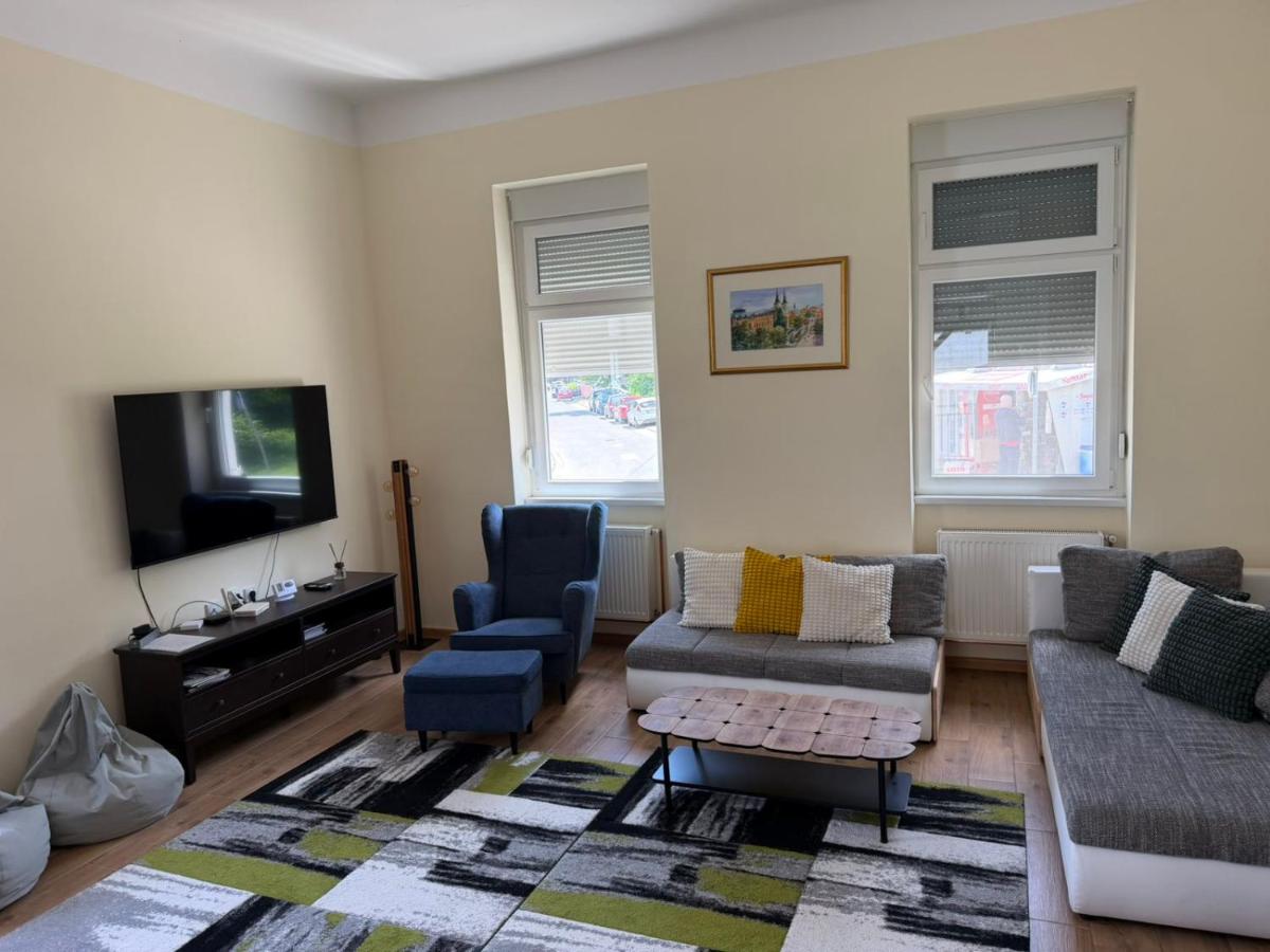 DANA GUEST HOUSE - Housity