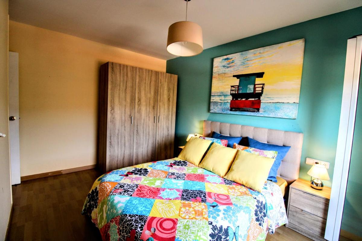 Spacious and cosy apartment near Barcelona - Housity