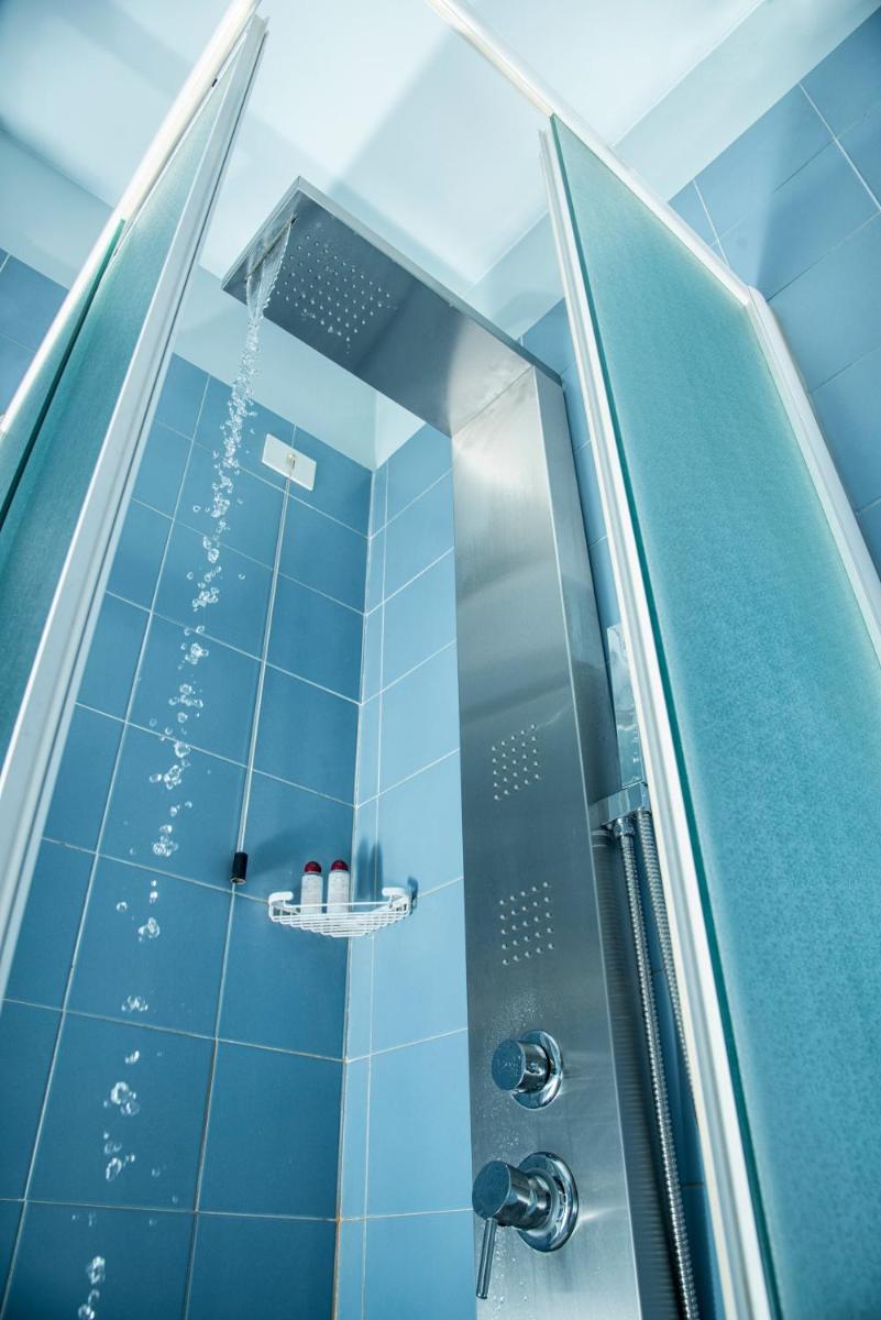 Marchi Hotel - Housity