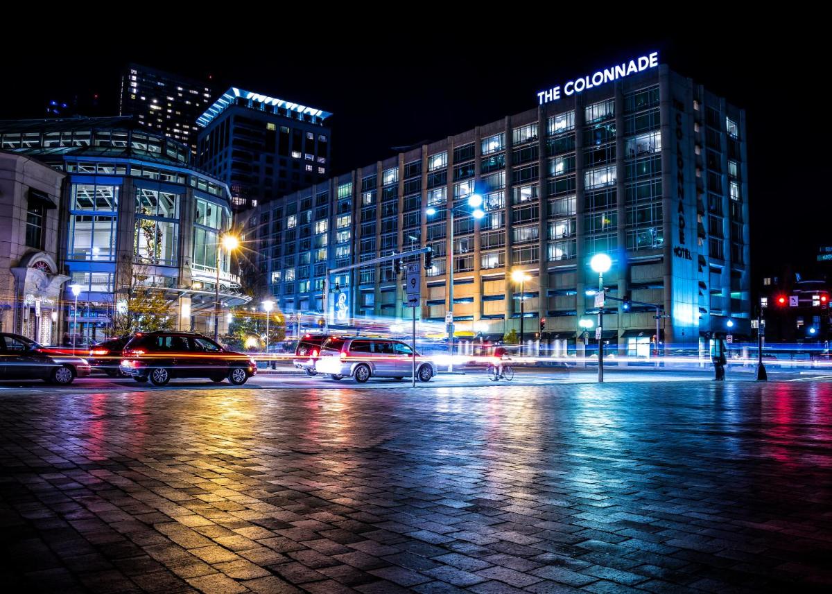 The Colonnade Hotel - Housity