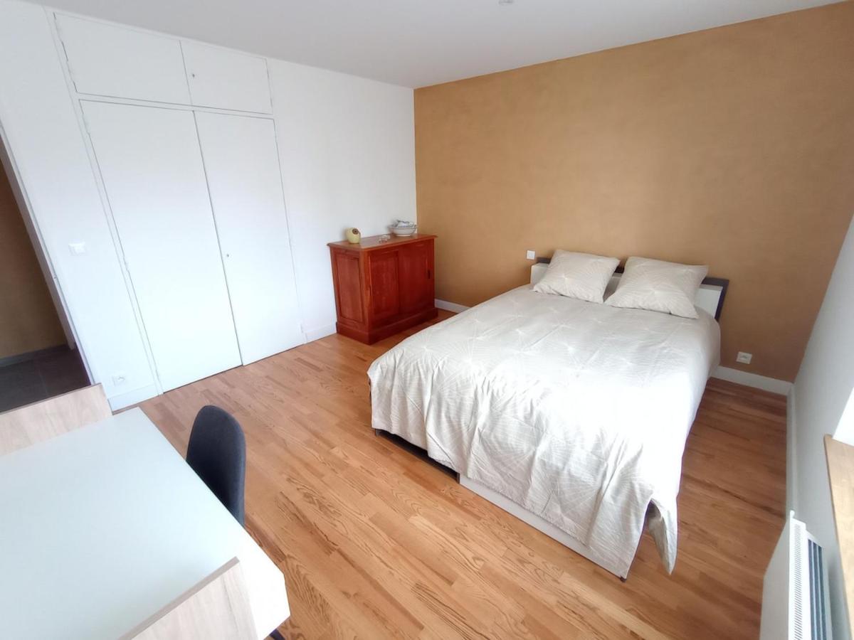 Appartement de 99m2 proche de la mer rénové, 3 chambres - Housity